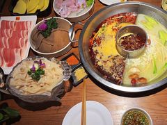 -佬土鹅肠火锅(解放路店)