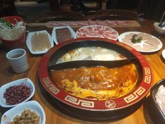 -庄老幺火锅(娄山关路店)