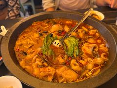 -九寨沟石锅鱼(沣峪口二十年店)
