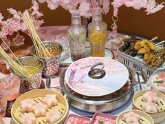-黄记煌三汁焖锅(新佳丽江汉路店)