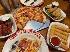 -Tube station站点比萨(王府井百货店)