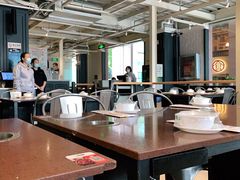 大堂-一棠龙虾•王牌虾球(光谷天地店)
