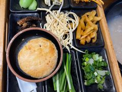 -勺子米线·云南传统小吃市集(四方街店)