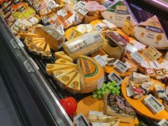 -blt精品超市(高德置地冬广场店)