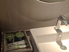 -美豪丽致酒店(西安高新区南二环丰庆公园地铁站店)