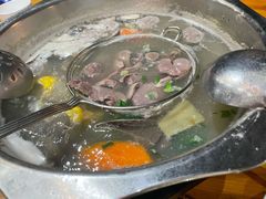 -牛一煲美食(江高店)