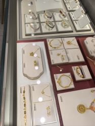 -周大福CHOW TAI FOOK(领展购物广场店)