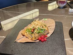 -海派悦庭·海胆烧麦·新融合菜(凯德广场店)