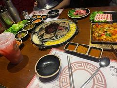 -青瓦炭韩潮烤肉(花园道店)