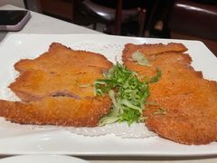 招牌鸳鸯炸猪排-肥仔文澳门猪骨煲(南京西路店)
