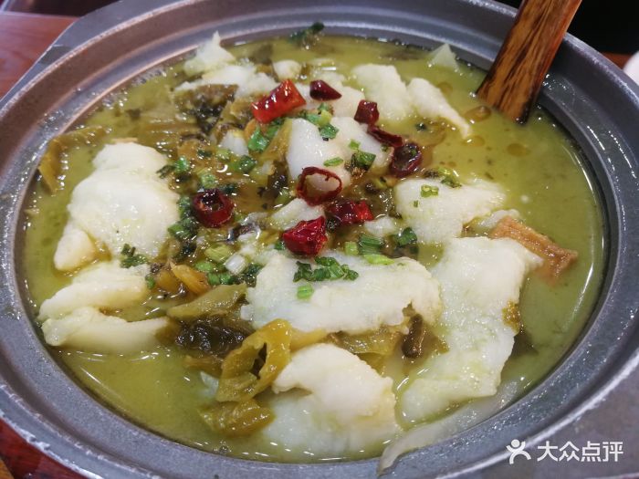 小馆石锅酸菜鱼-石锅酸菜鱼-菜-石锅酸菜鱼图片-长春美食-大众点评网