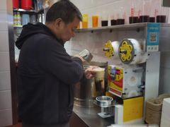 -阿姨奶茶专卖(舌涧道杭州惠民路创始店)