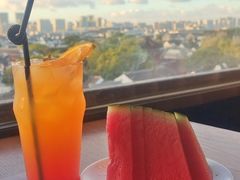 -顽啤熊·酒客酒馆(苏城夜景必选店)