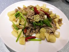 牛肉炒嫩藕结-江宁肚包鸡(铁心桥店)