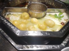 -佬土鹅肠火锅(解放路店)