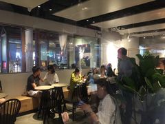 大堂-喜茶(上海正大广场店)
