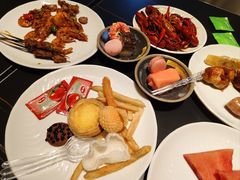 -涨巢·潮玩水疗局