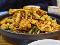-靓蛙馆