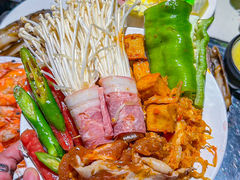 -聚盛源蒸汽海鲜火锅烤肉自助(巨川金海岸购物广场店)
