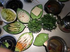 -一叶一世界·素食餐厅(锦华万达店)