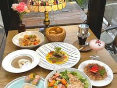 -Golden Lily河内巴黎法越料理餐厅(建国西路店)