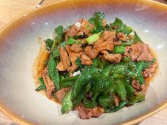 辣椒炒肉-青年公社烤鸭(蜀山万象汇店)