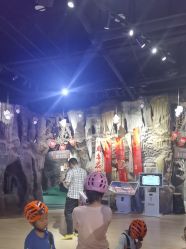 -探洞工场(丰科万达旗舰店)