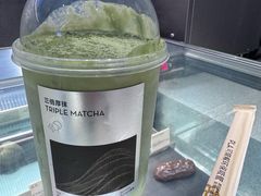 -喜茶(北京华贸购物中心店)