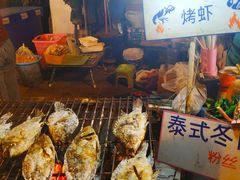 -周日夜市