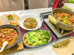 -刘姐啤酒鱼民族演艺餐厅(西街总店)