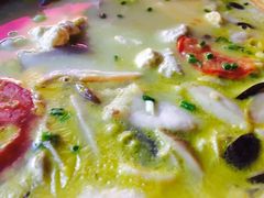 -兔行天下-鸿鹤鲜锅兔(中海国际店)