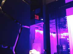 -OZONE 顶楼酒吧(香港丽思卡尔顿酒店)