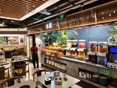-遇上西雅图多融合海鲜自助餐厅(中房金谊广场店)