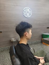 -川和潮人