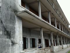 -吐斯廉屠杀博物馆