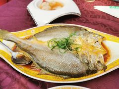 葱油黄鱼-万柳阁小馆·花园餐厅(龙潭湖店)