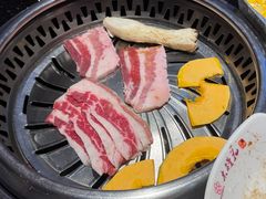 -木槿花韩式炭烤·熟成肉工坊(孙文东路店)