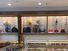 -品真阁华夏典当行(四通桥店)