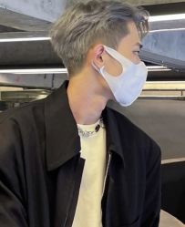 -川和潮人