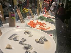 -四海一家自助餐(益田假日广场店)