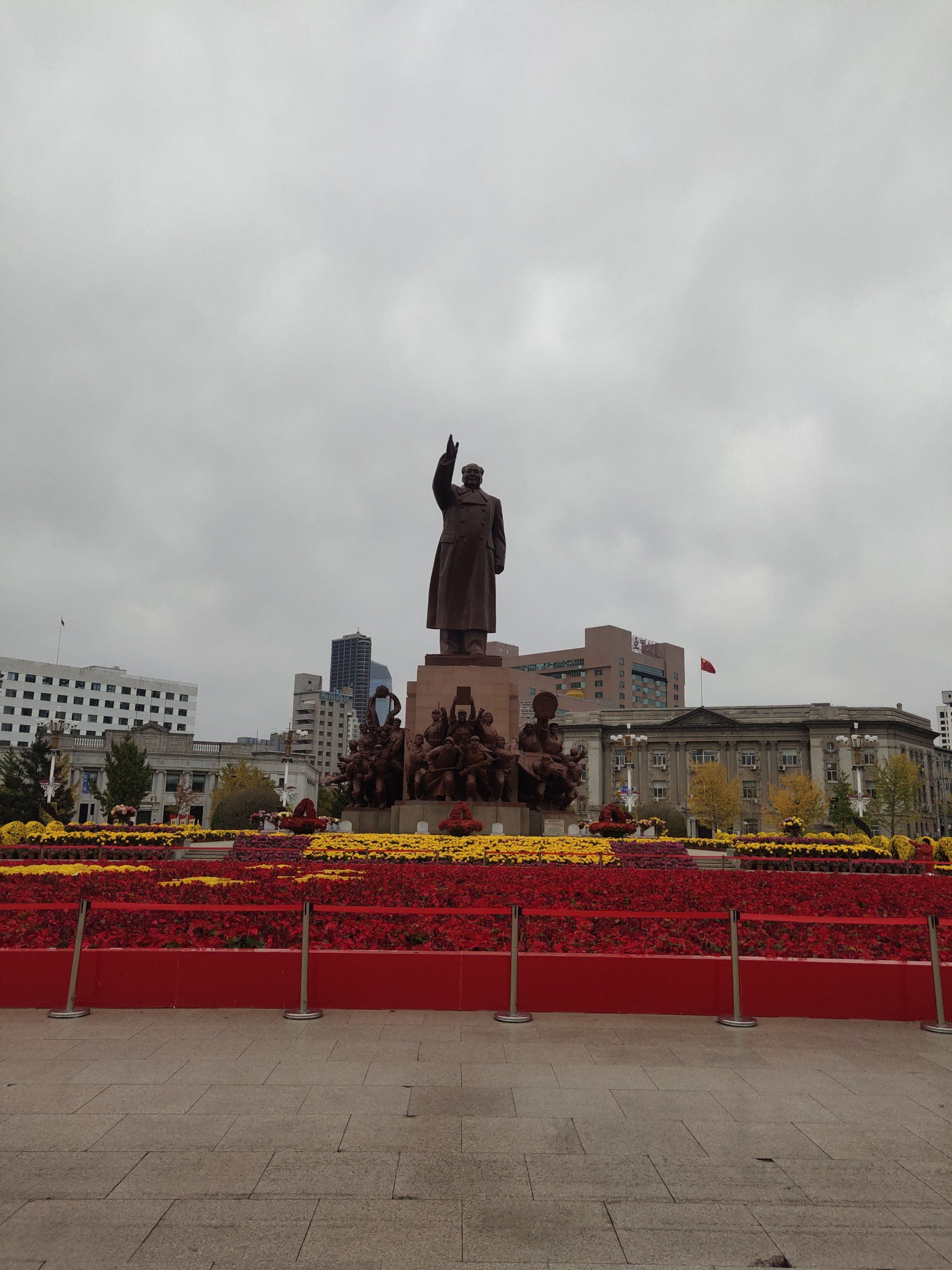 今天我和历史有个约会:中山广场