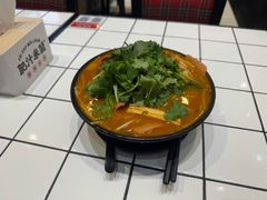 -肥汁米蘭香港米线(长宁来福士店)