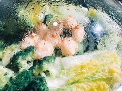 -日进一片海.生腌海鲜火锅.宵夜烧烤(三里屯总店)