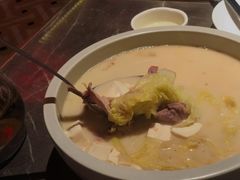 鸭架豆腐汤-金鸭季·北京烤鸭(深业上城店)