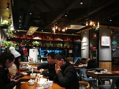 大堂-渝是乎川渝小炒(新世界百货望京店)