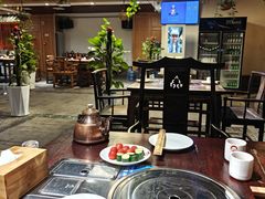 -和院老火锅铜锅烧烤海鲜(朱雀大街店)