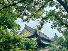 -龙华寺