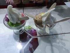 -古老冰山特色冰淇淋店(艾提尕尔店)
