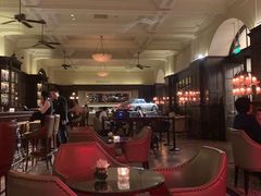 -LONG BAR 廊吧(外滩华尔道夫酒店)