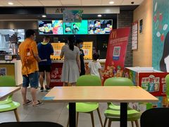 大堂-麦当劳(景城邻里中心店)